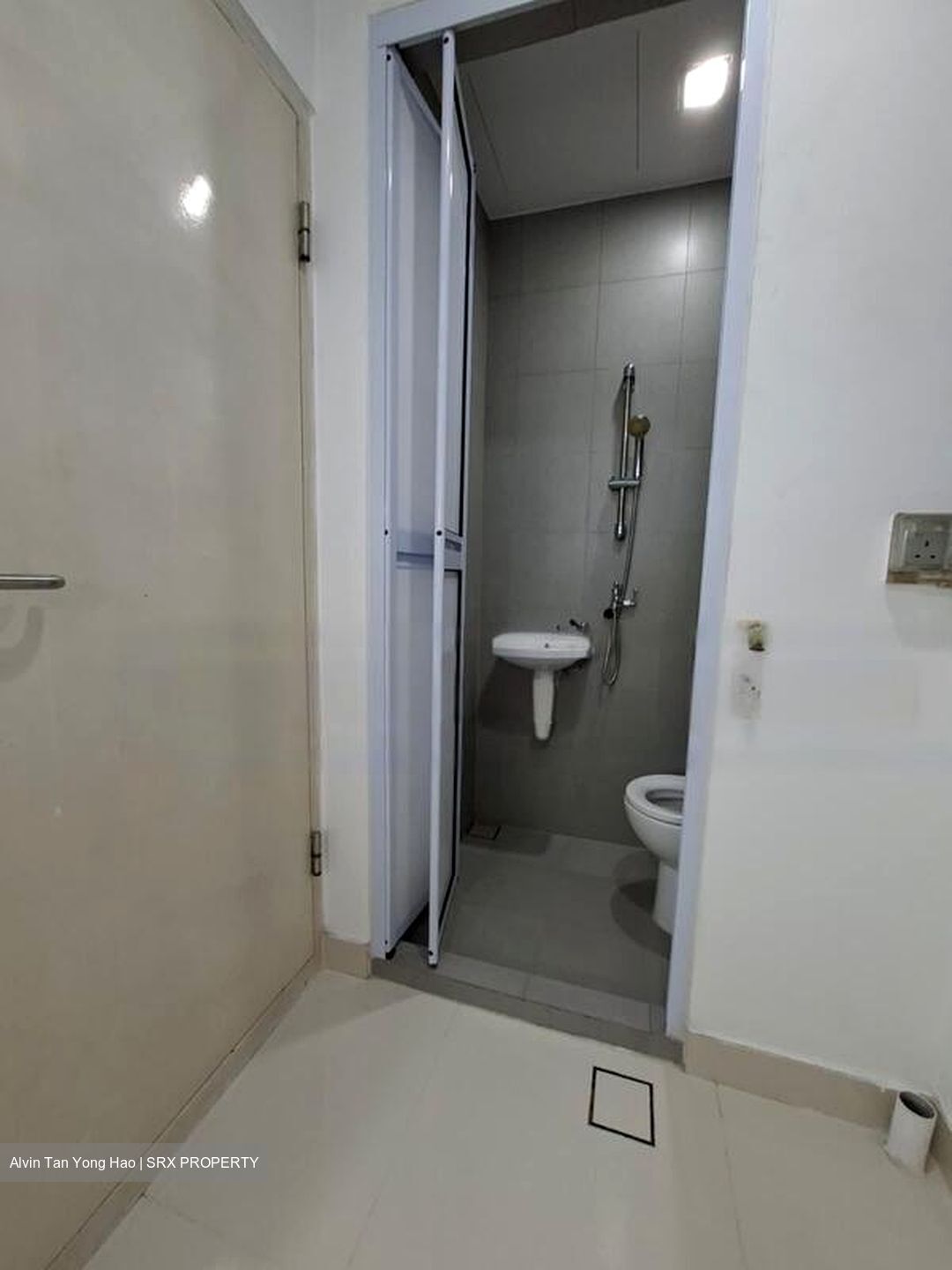 iResidences (D12), Apartment #485017231